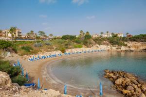 malama beach holiday village