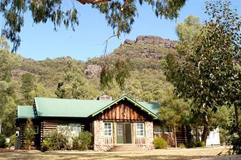 Halls Gap Caravan & Tourist Park,Halls Gap>>Grampians,3 star