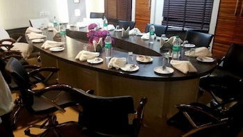 The Grand Utsav Motal Jaunpur,Jaunpur>>Bhadohi,3 star