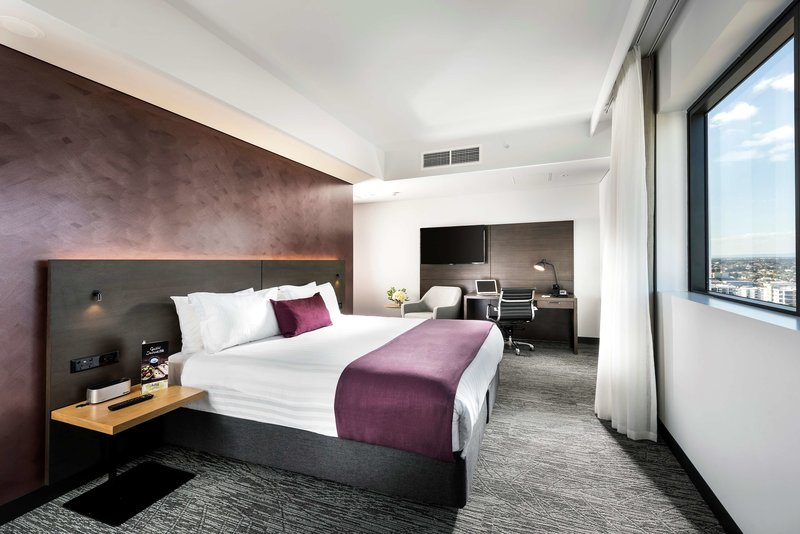 holiday inn west perth by ihg