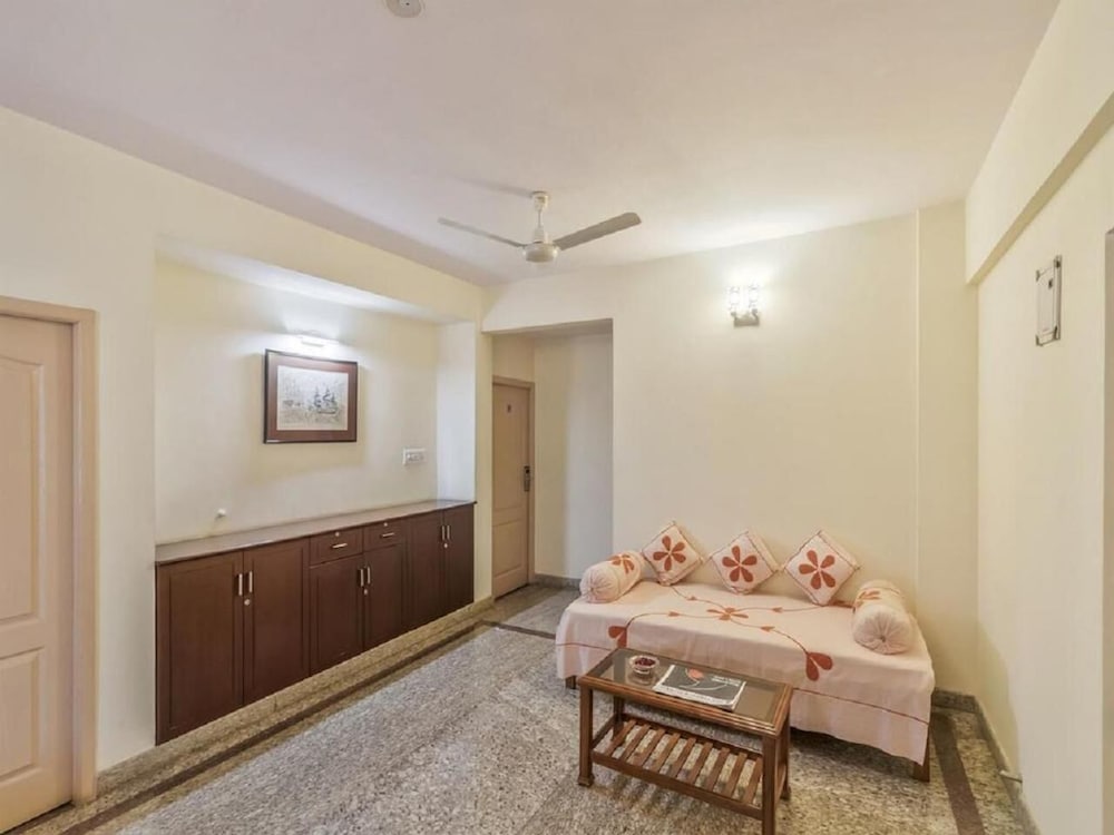 felicity inn domlur