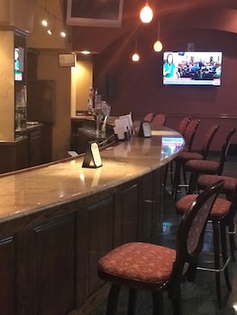 meadowlands plaza hotel