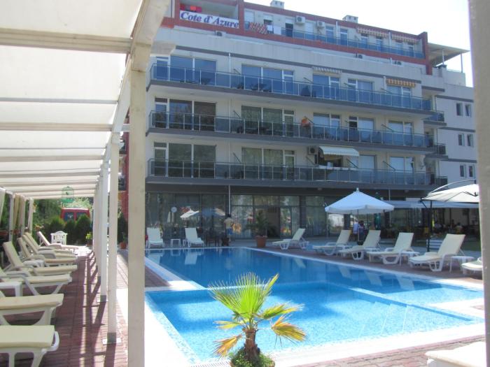 aparthotel cote dazure