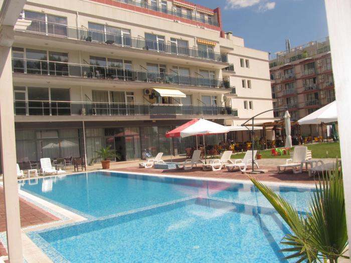 aparthotel cote dazure