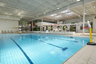 days inn by wyndham calgary south