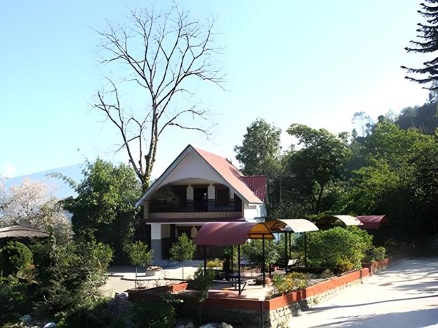 mandarin village resort