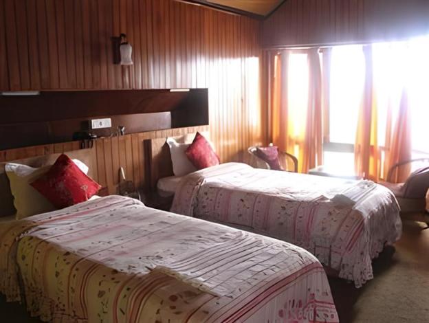 mandarin village resort