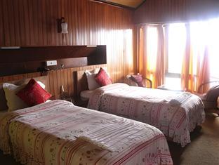 mandarin village resort