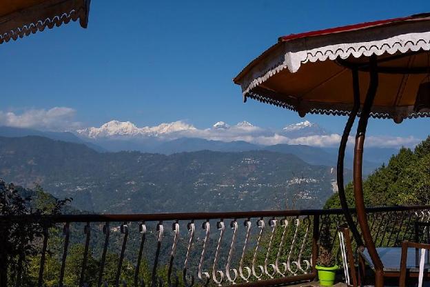 mandarin village resort