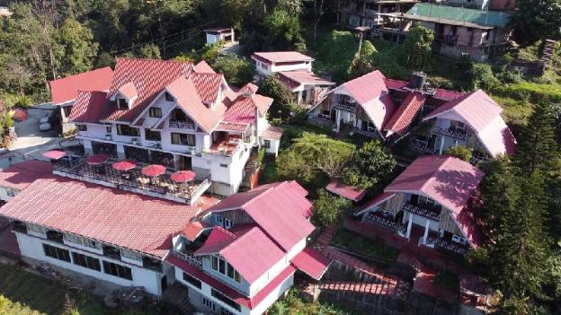 mandarin village resort