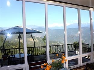 mandarin village resort