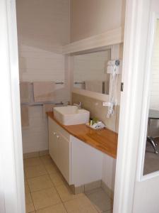 lake bolac motel