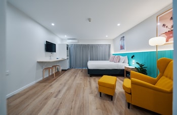 red star hotels palm beach