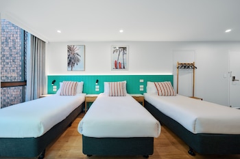 red star hotels palm beach