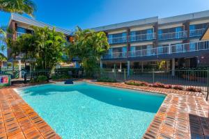 Red Star Hotels Palm Beach,Currumbin>>Burleigh Heads,3 star