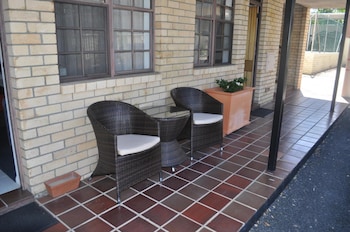 In Town Motor Inn,Cundletown>>Byron Bay,4 star