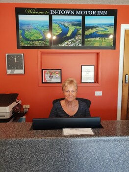 In Town Motor Inn,Cundletown>>Byron Bay,4 star