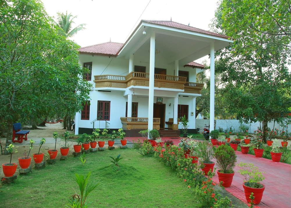 achayans homestay