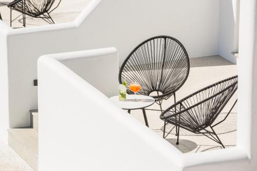 amyth of mykonos super paradise
