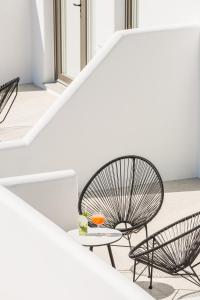 amyth of mykonos super paradise