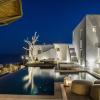 amyth of mykonos super paradise