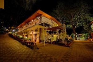 namami ganges resort