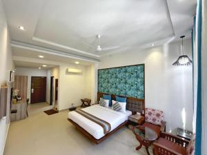 namami ganges resort