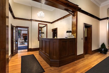 The Robertson Hotel,Kangaroo Valley>>Bowral,4 star