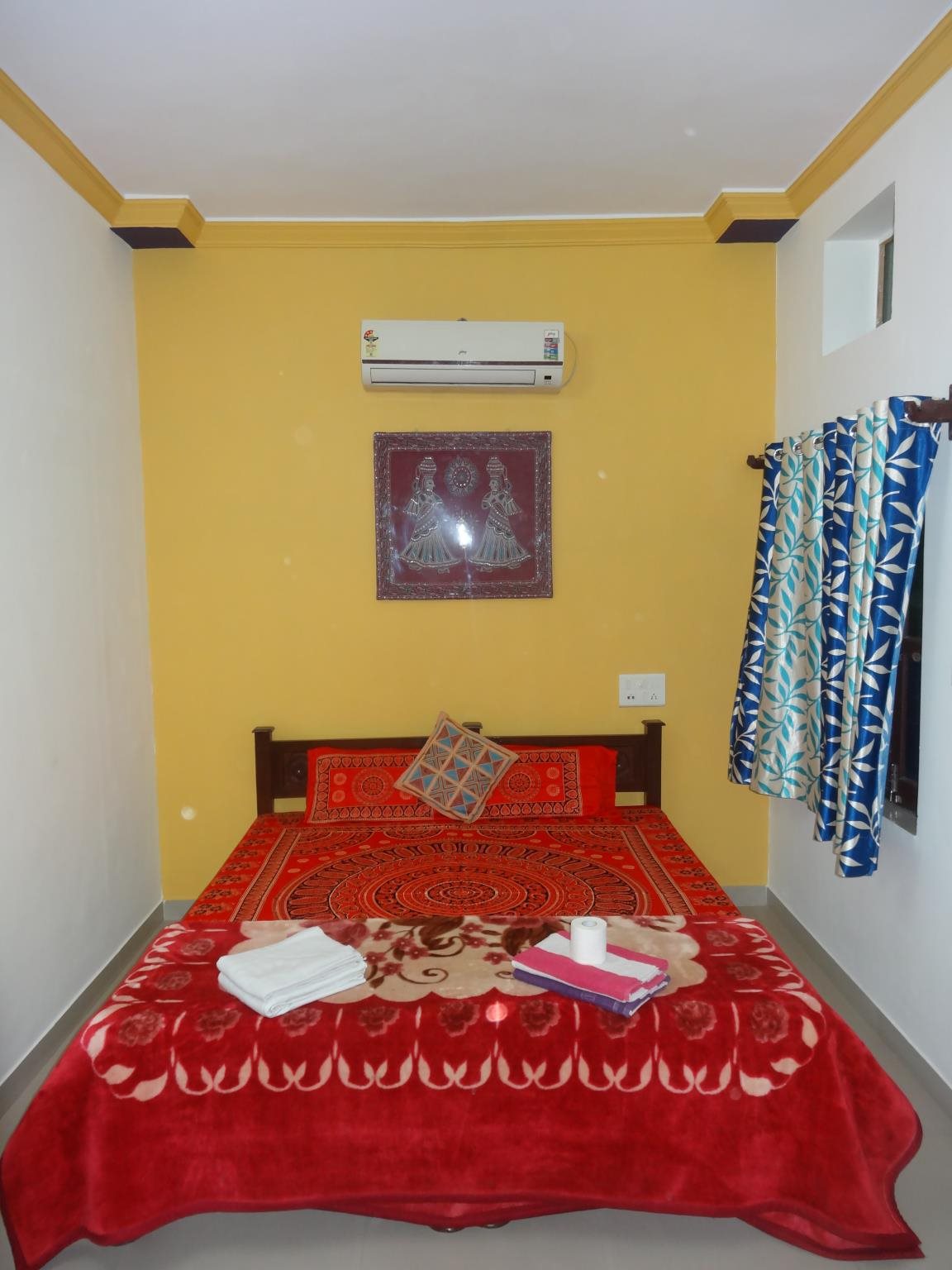 hotel tulsi palace