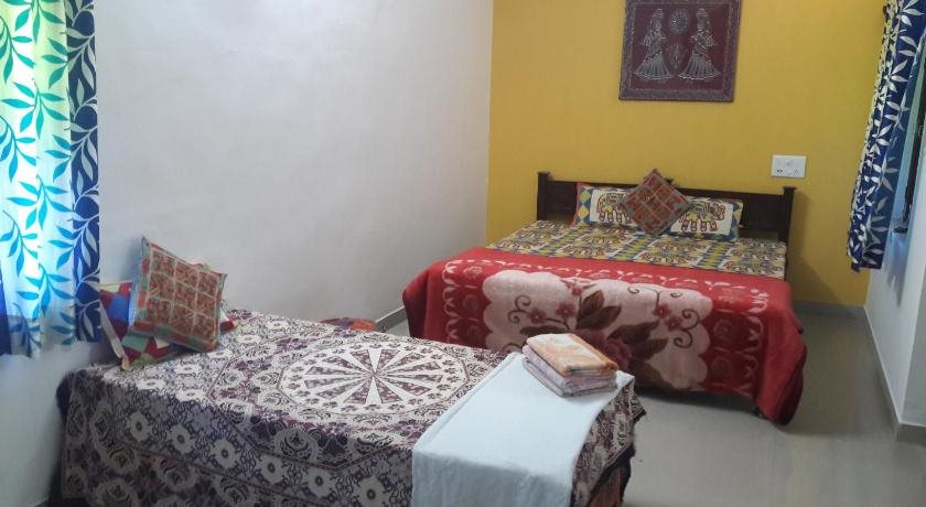 hotel tulsi palace