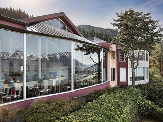 Mercure Queenstown Resort,Queenstown>>Fernhill,4 star