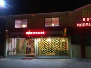 hotel vaidya regency