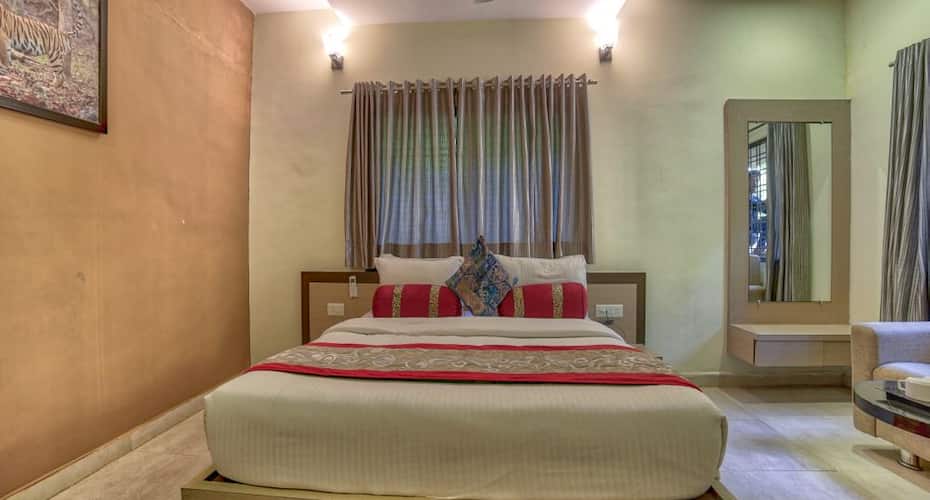 tadoba tiger king resort kolara gate