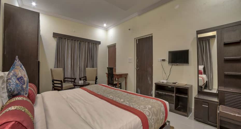 tadoba tiger king resort kolara gate