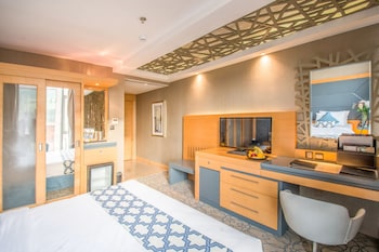 grand plaza hotel gulf riyadh