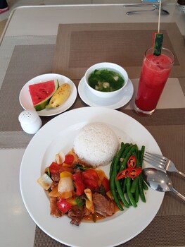 rembrandt hotel nha trang