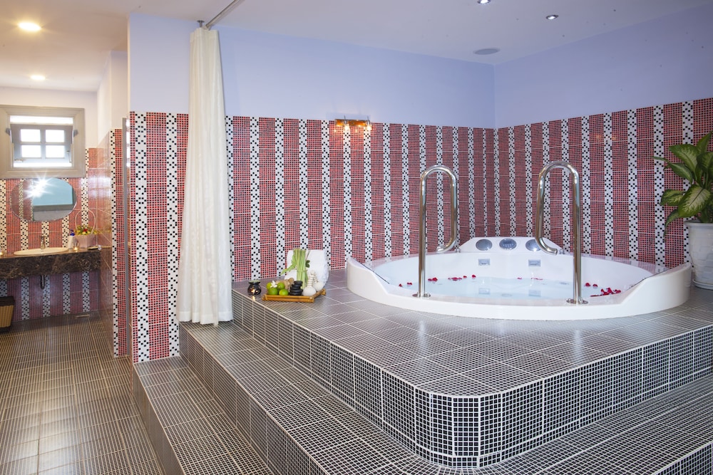 rembrandt hotel nha trang