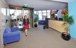 metro apartments on darling harbour sydney