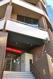 metro apartments on darling harbour sydney