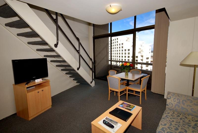 metro apartments on darling harbour sydney