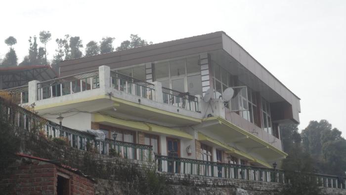 mount view dhanaulti dreams