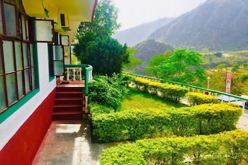 shangrila resorts by raatri