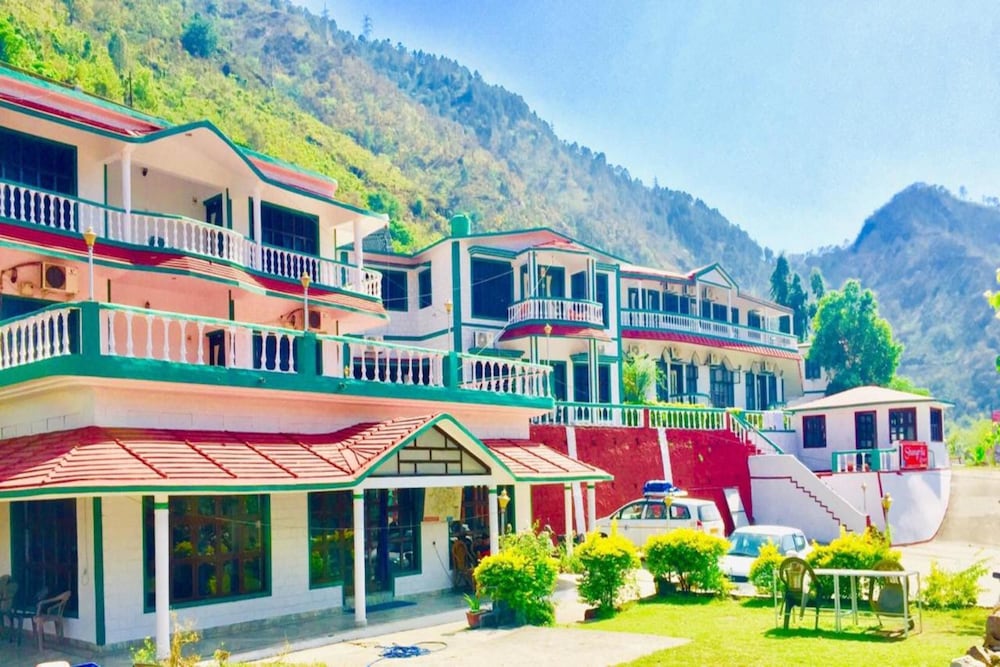 shangrila resorts by raatri