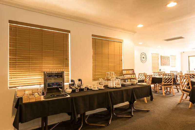 sanno marracoonda perth airport hotel