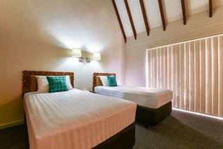 sanno marracoonda perth airport hotel