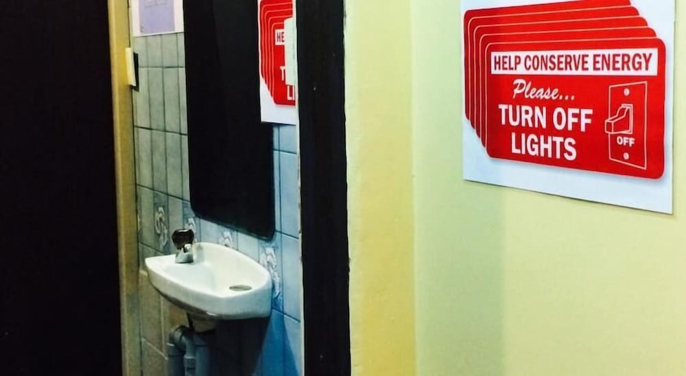 st kilda east backpackers hostel