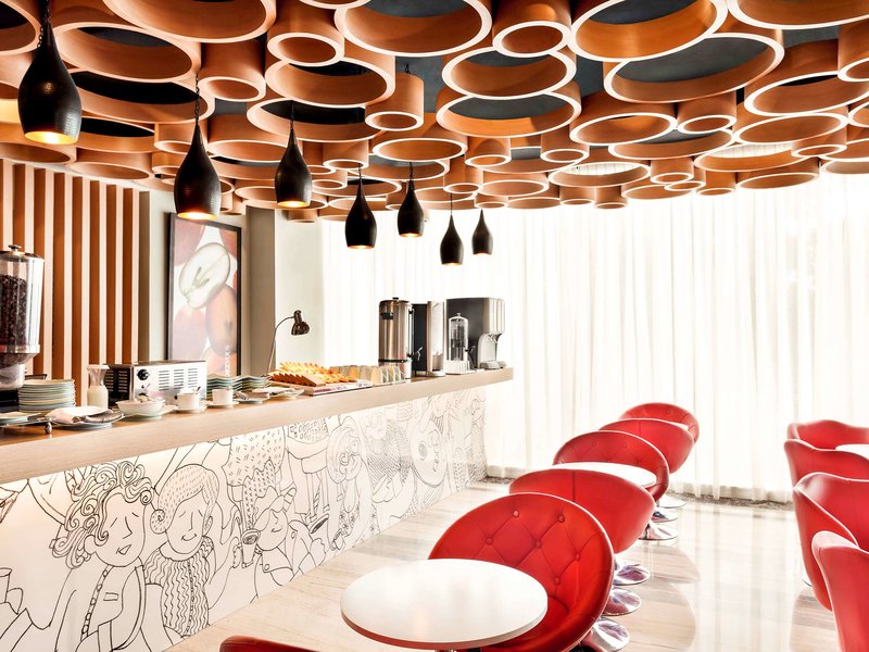 ibis yogyakarta adi sucipto