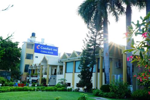 comfort inn coral river