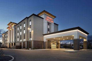 Hampton Inn & Suites St. Louis/Alton,Collinsville>>Alton,3 star