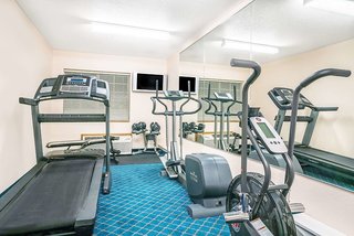 Microtel Inn & Suites By Wyndham Tomah,Monroe>>Black River Falls,2 star